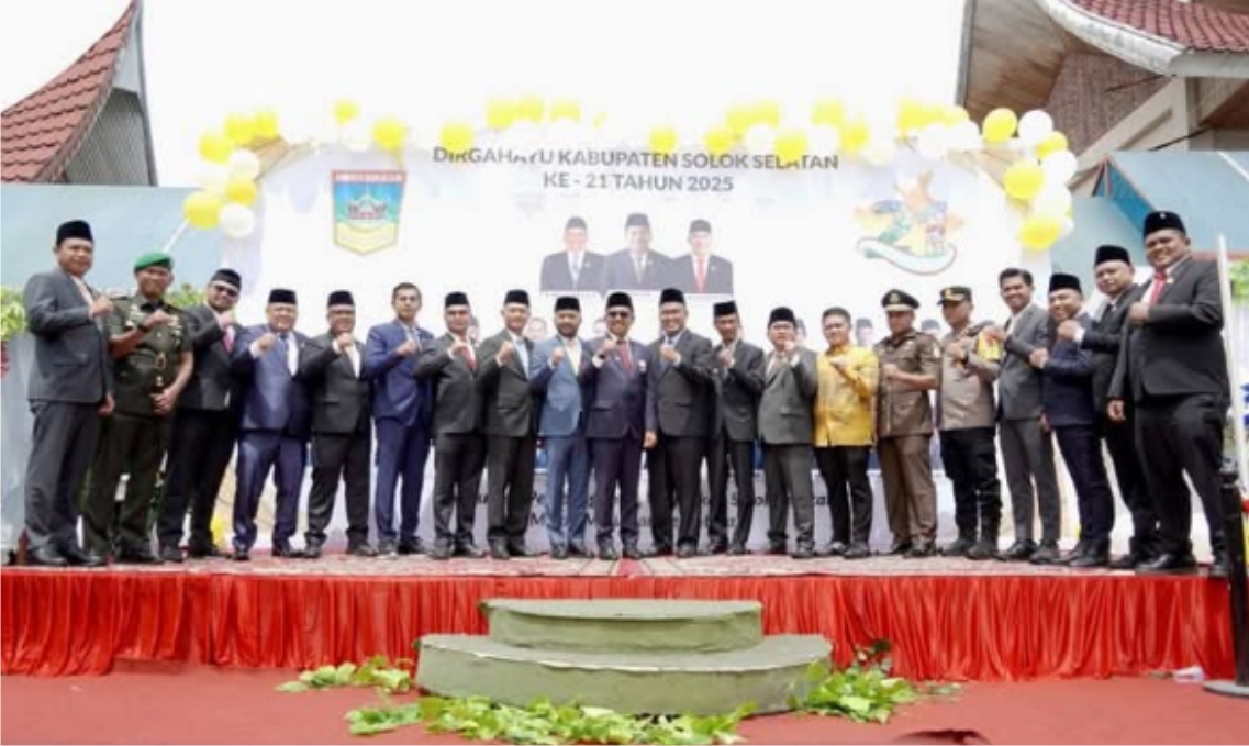 Refleksi Ulang Tahun Kabupaten Solok Selatan, Bupati Khairunas Sampaikan Kinerja Pemerintahan