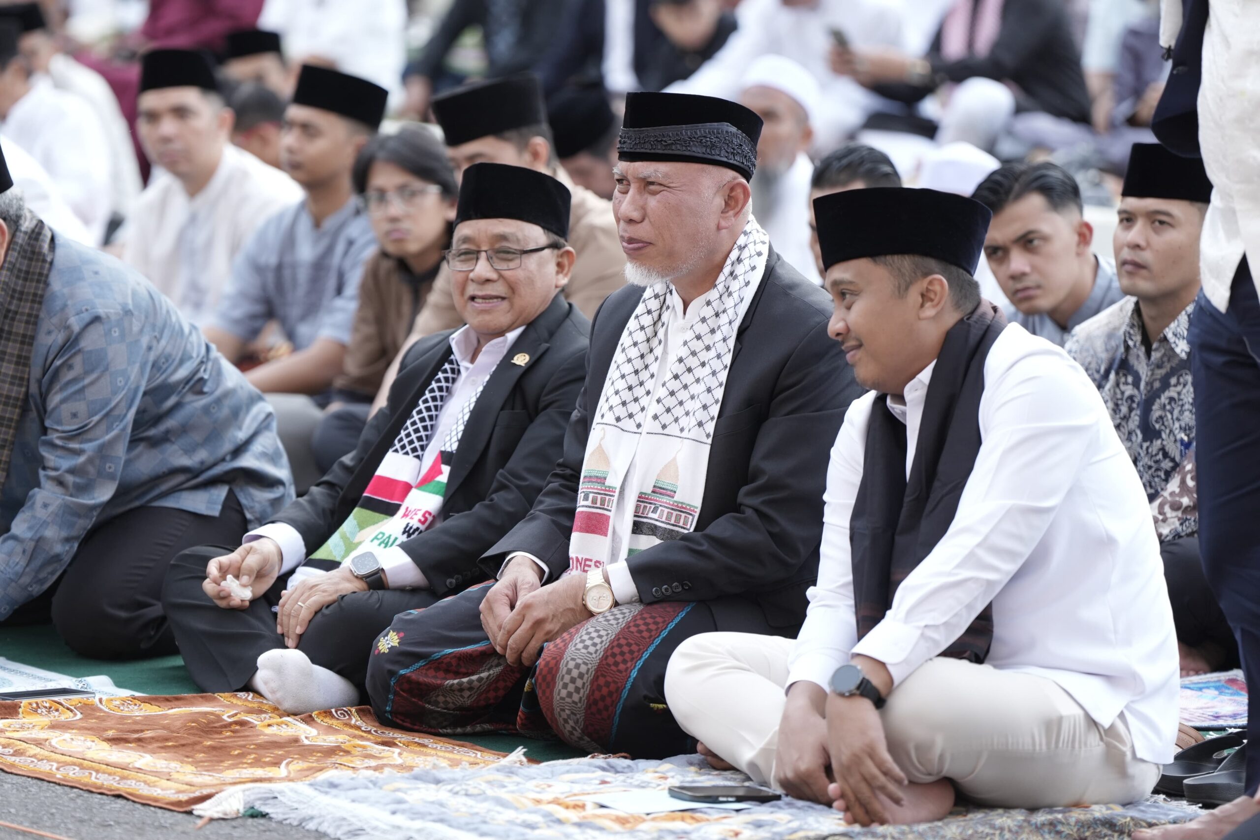 Gubernur Mahyeldi Ansharullah Sampaikan Pesan Kepada Masyarakat Terkait Perayaan Idul Fitri 1446 H di Sumbar