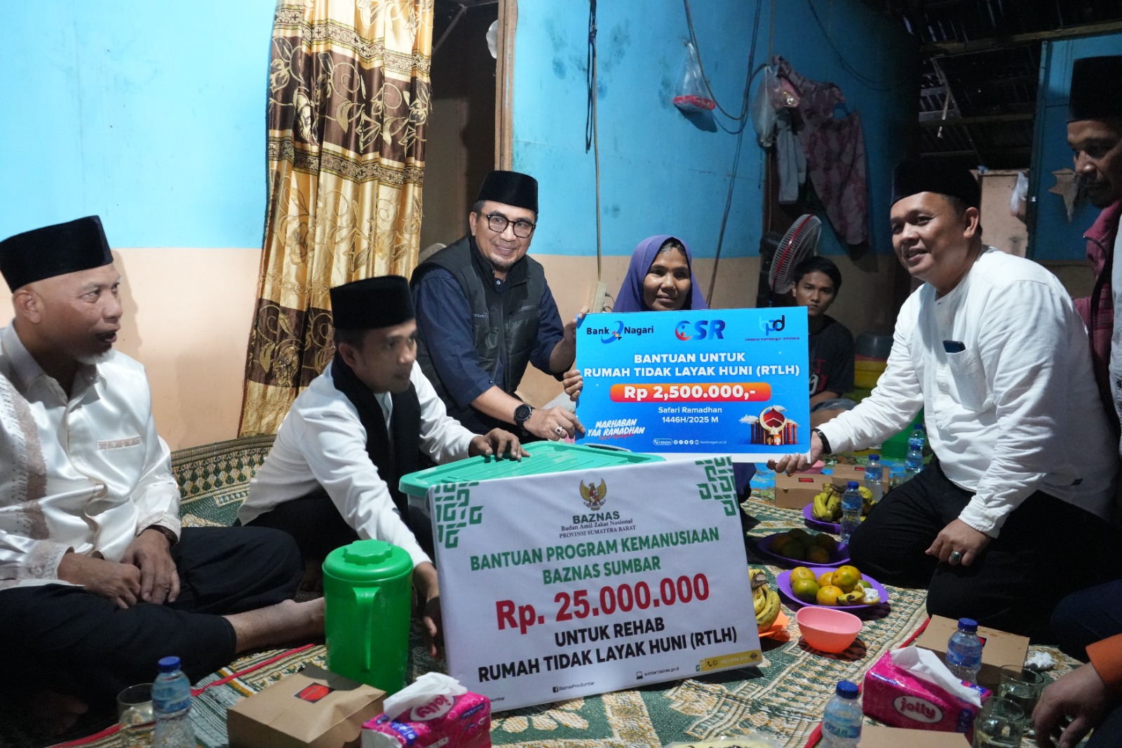 Nurmaini Janda Miskin Terharu Terima Bantuan Bedah Rumah dari Gubernur Sumbar Mahyeldi Ansharullah