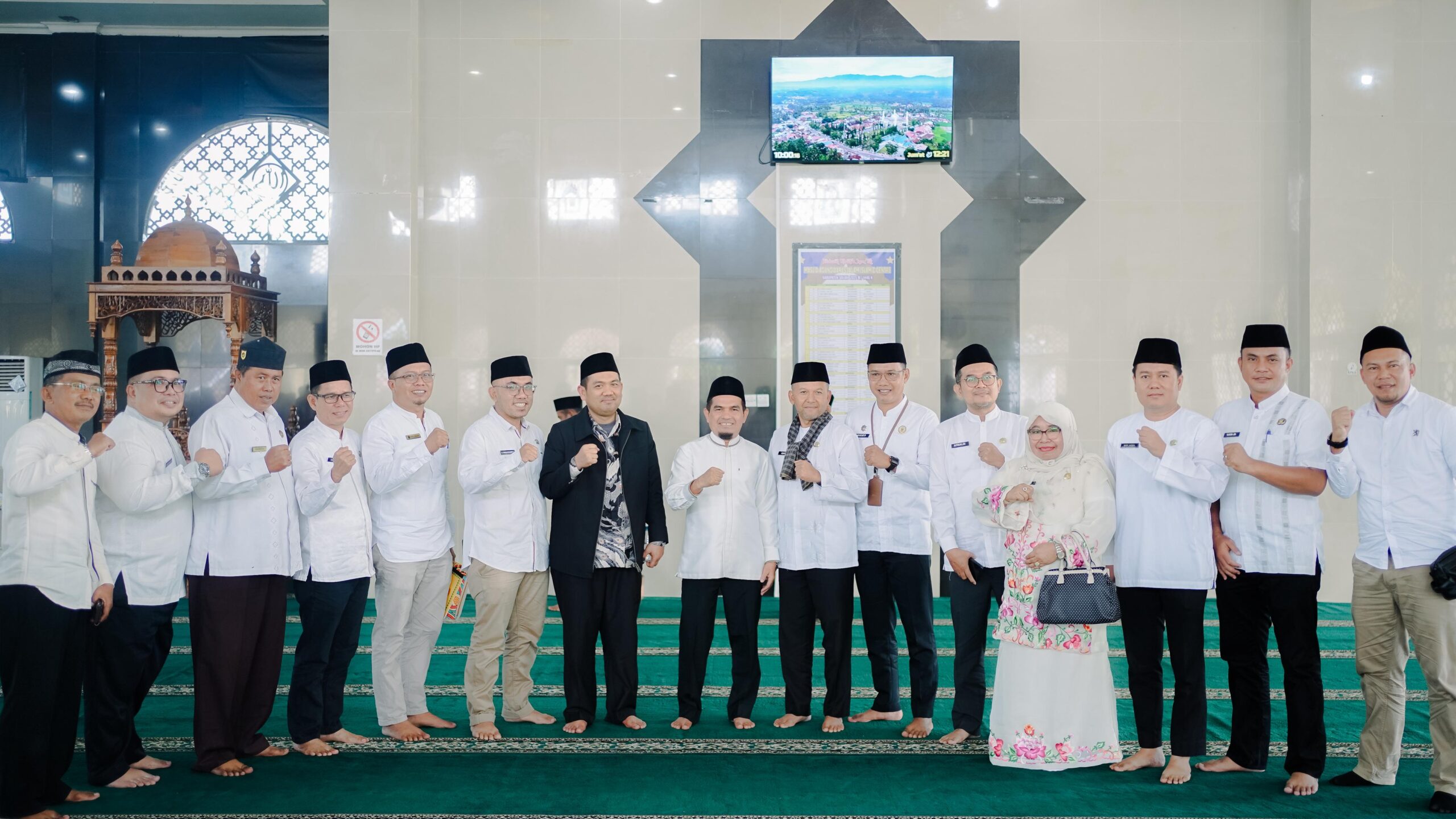 Wakil Bupati Candra Hadiri Tabligh Akbar Hari Jadi ke-112 Kabupaten Solok di Islamic Center Koto Baru