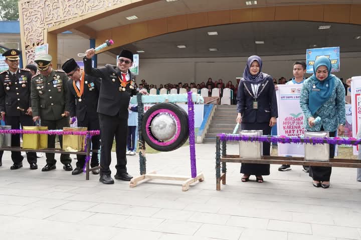 Bupati Eka Putra : Kita Ingin Tanah Datar Menjadi Kabupaten Bersih, Asri dan Nyaman