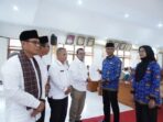 Bupati Tanah Datar Eka Putra Serahkan SK 46 Calon Pegawai Negeri Sipil