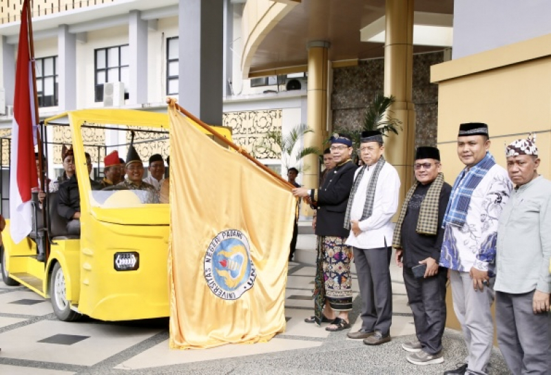 Universitas Negeri Padang Luncurkan Mobil Listrik Generasi Baru Menggunakan AI