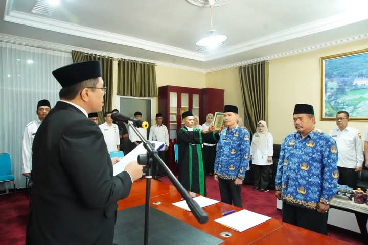 Wabup Tanah Datar Ahmad Fadly Lantik Pejabat Manajerial