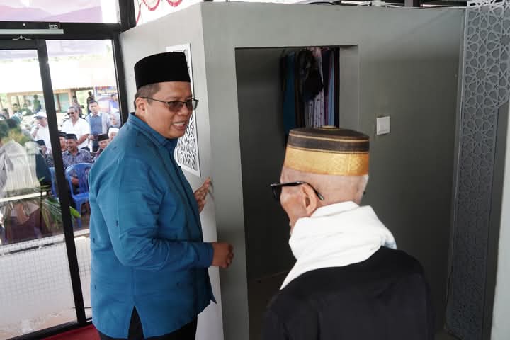 Wabup Tanah Datar Ahmad Fadly Resmikan Surau Fii Sabilillah IX