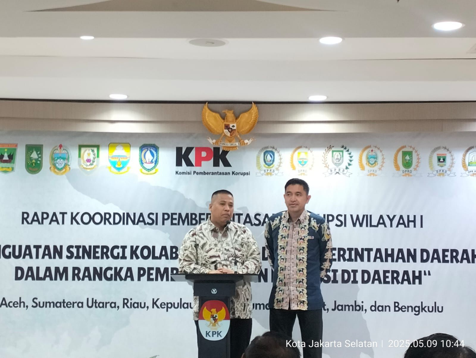 Wali Kota Padang Panjang Hendri Arnis dan Pimpinan DPRD Hadiri Rakor Pemberantasan Korupsi Wilayah I di KPK RI