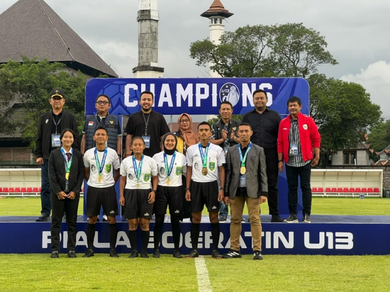 Dosen dan Alumni UNP Berkontribusi di Piala Soeratin U-13 Nasional 2025