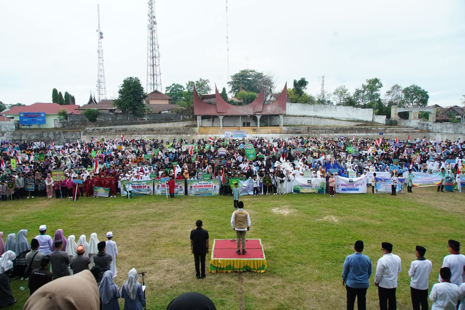 Pemerintah Kabupaten Tanah Datar Gelar Apel Besar, Didikan Subuh Serta Pawai Muharram