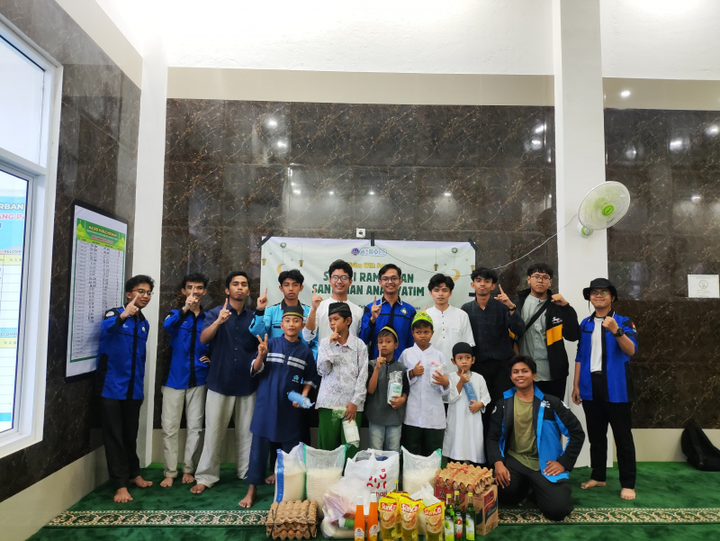 Safari Ramadhan Formi Madani UNP FEB, Berbagi Kasih Anak Yatim di Yayasan Sahabat Yatim Center