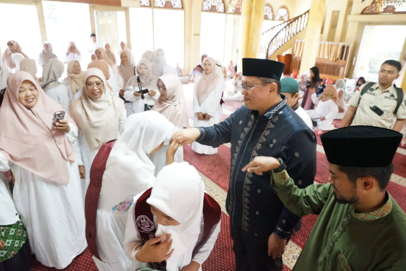 Wabup Tanah Datar Ahmad Fadly Ucap Jadikanlah Al Quran Pedoman Dalam Hidup