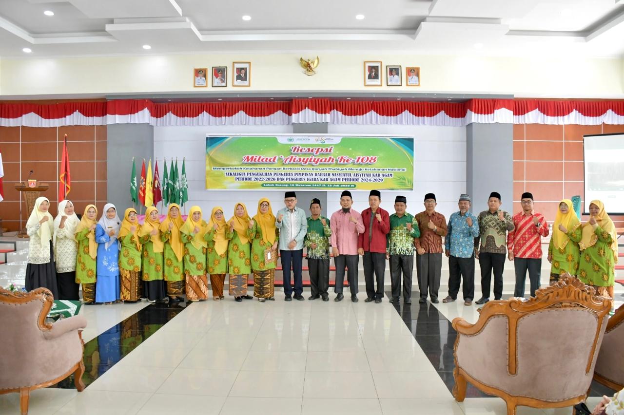 Bupati Agam Hadiri Resepsi Milad Aisyiyah ke-108 dan Pengukuhan Pengurus Nasyiatul Aisyiyah dan IGABA