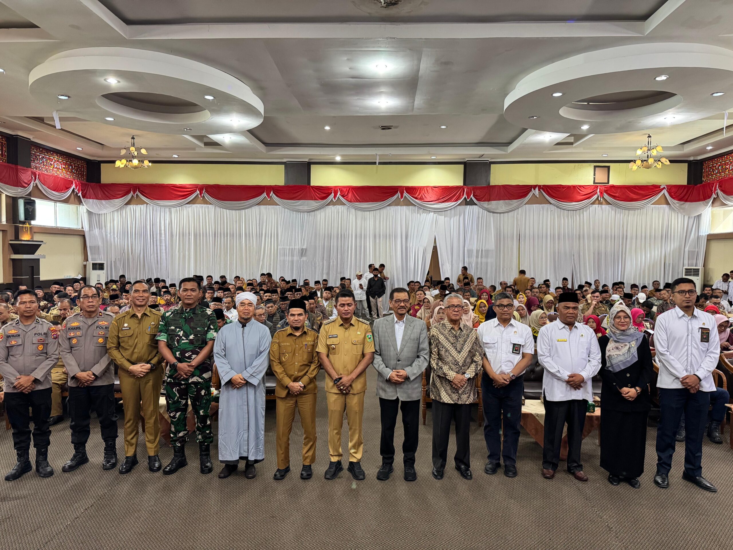 Bupati Jon Firman Pandu Buka Acara Forum Silaturahmi Gerakan Bersama Membangun Kabupaten Solok