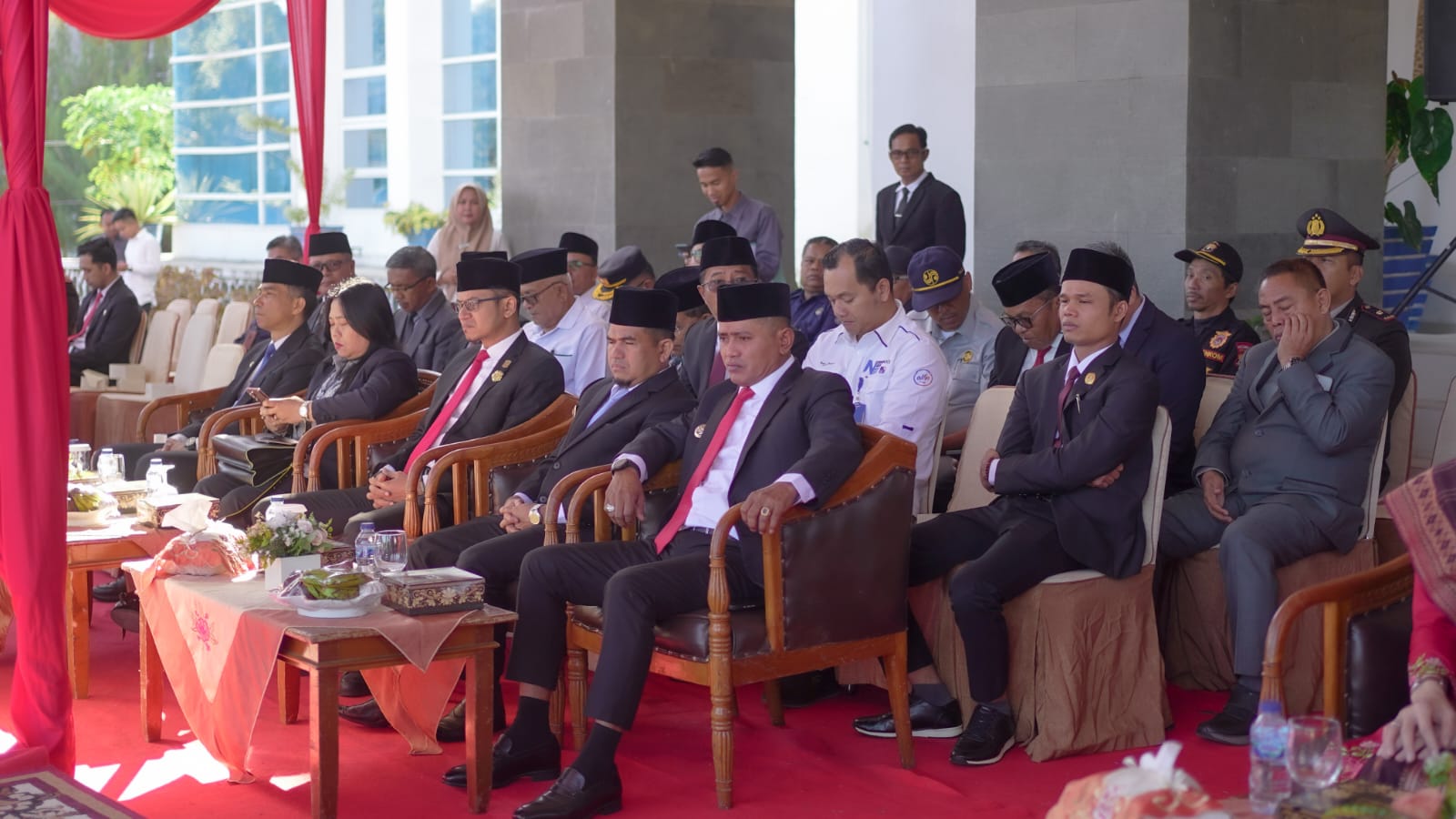 Bupati Solok Jon Firman Pandu Upacara Peringatan Hari Bhayangkara ke-79