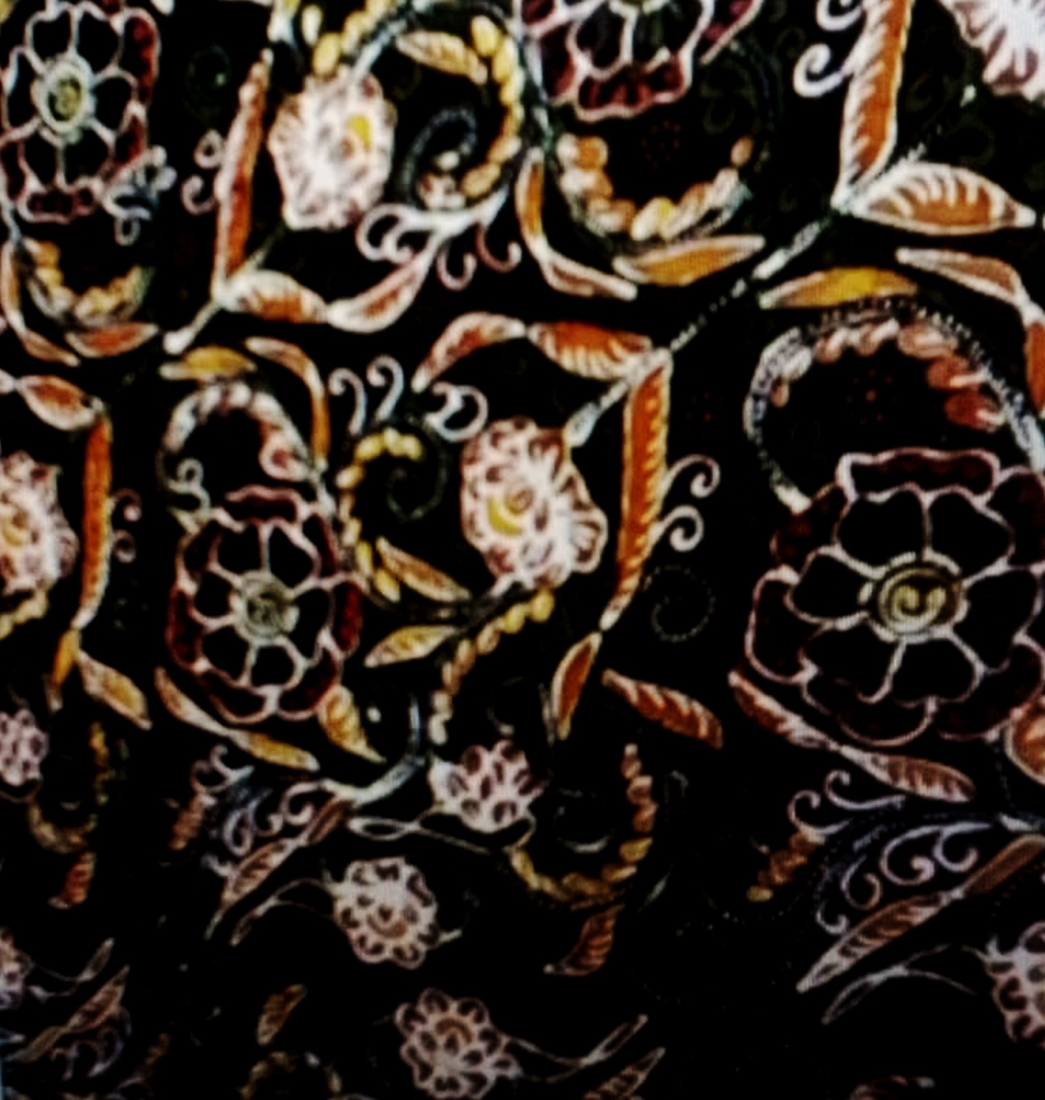 Motif Batik kolaborasi simbol Wanita Tangguh 