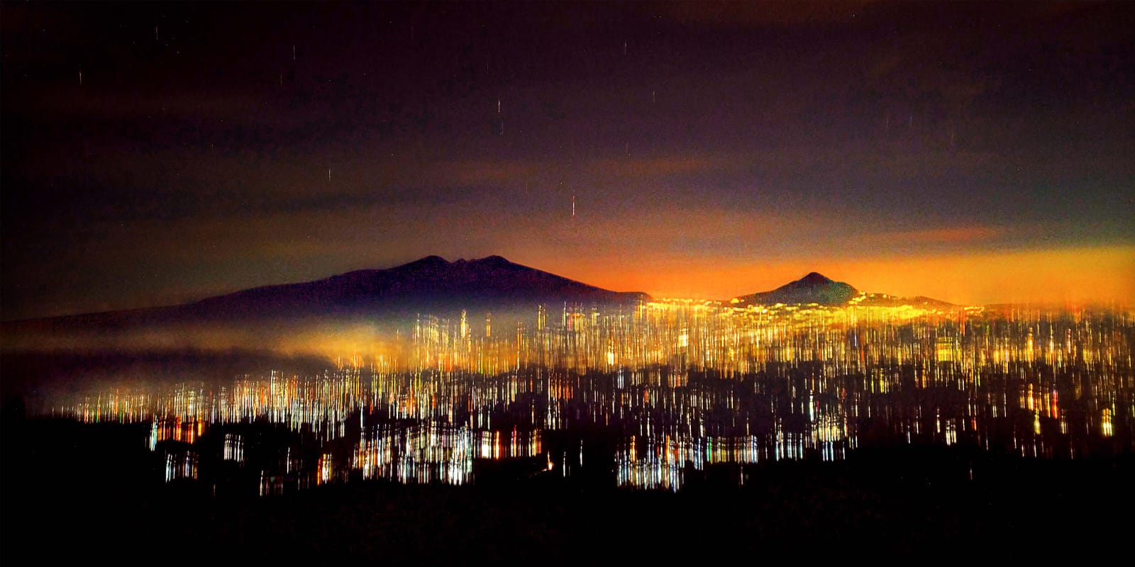 Pamungkas Wahyu Setiyanto, Crowd before Sunrise at Bromo, 40 x 60 cm, Photo on paper digital print, 2022