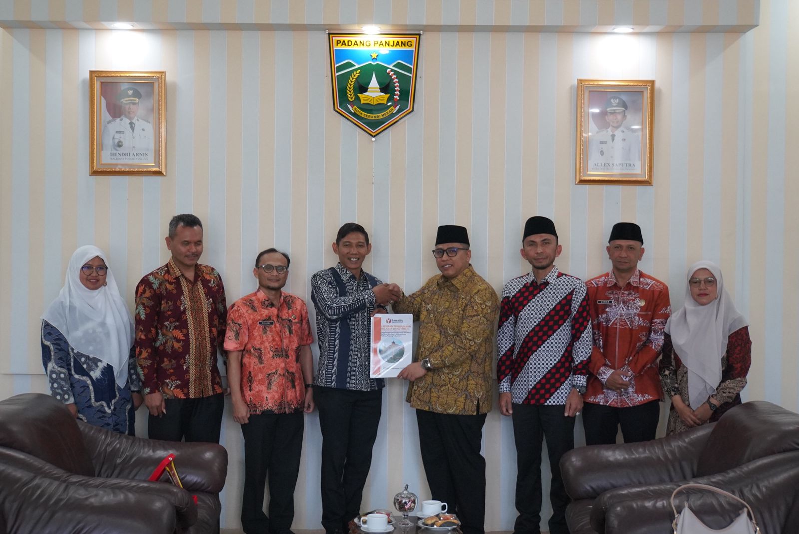 Pemerintah Kota Padang Panjang Terima Pengembalian Sisa Dana Hibah dari KPU dan Bawaslu