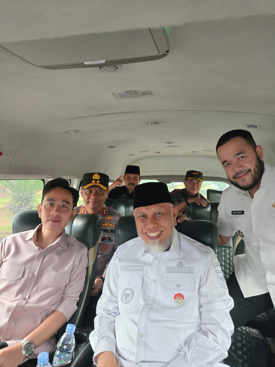 Sehari Bersama Wapres Republik Indonesia Gibran Rakabuming Raka, Gubernur Mahyeldi Ansharullah Tegaskan Komitmen Sumbar Dukung Program Nasional