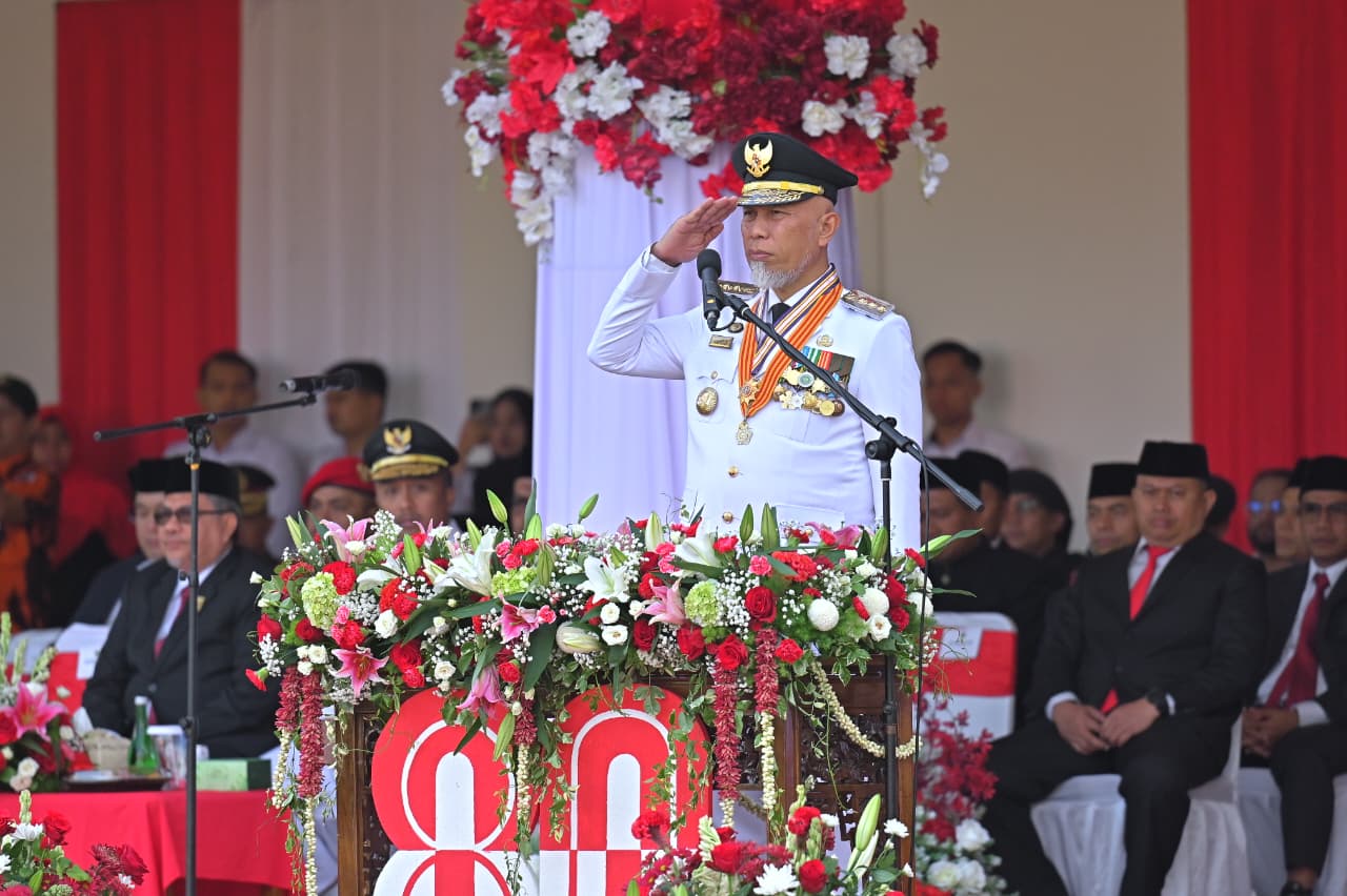 HUT ke-80 RI di Sumatera Barat, Gubernur MahyMahyeldi Ansharullah Ajak Masyarakat Kokohkan Persatuan Menuju Indonesia Emas