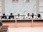 Rapat Koordinasi Pemerintah Kabupaten Solok dan Panitia KBSS 2025, Siap Dukung Penuh Iven Komunitas Skuter se-Sumatera Rapat Koordinasi Pemerintah Kabupaten Solok dan Panitia KBSS 2025, Siap Dukung Penuh Iven Komunitas Skuter se-Sumatera
