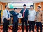 Wakil Bupati Solok Candra Serahkan LHP BPK atas Penyelenggaraan Pemerintahan Tahun Anggaran 2024