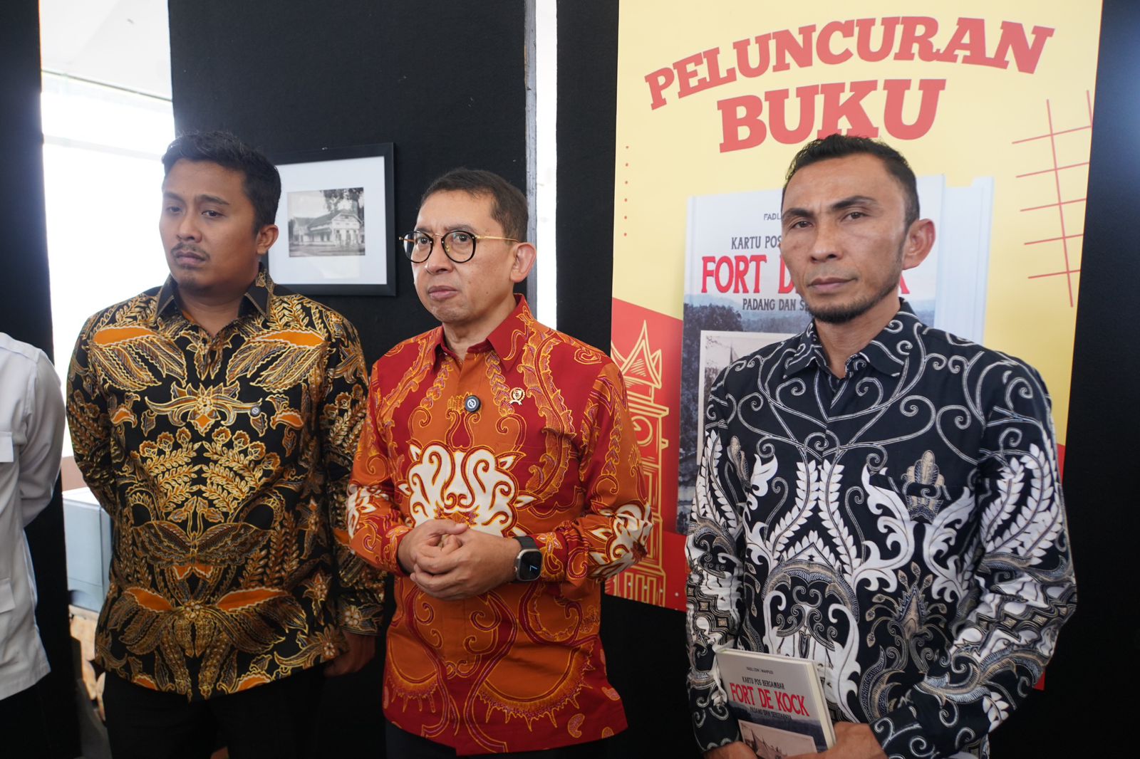 Wawako Allex Saputra Hadiri Peluncuran Buku Kartu Pos Bergambar Milik Menteri Fadli Zon