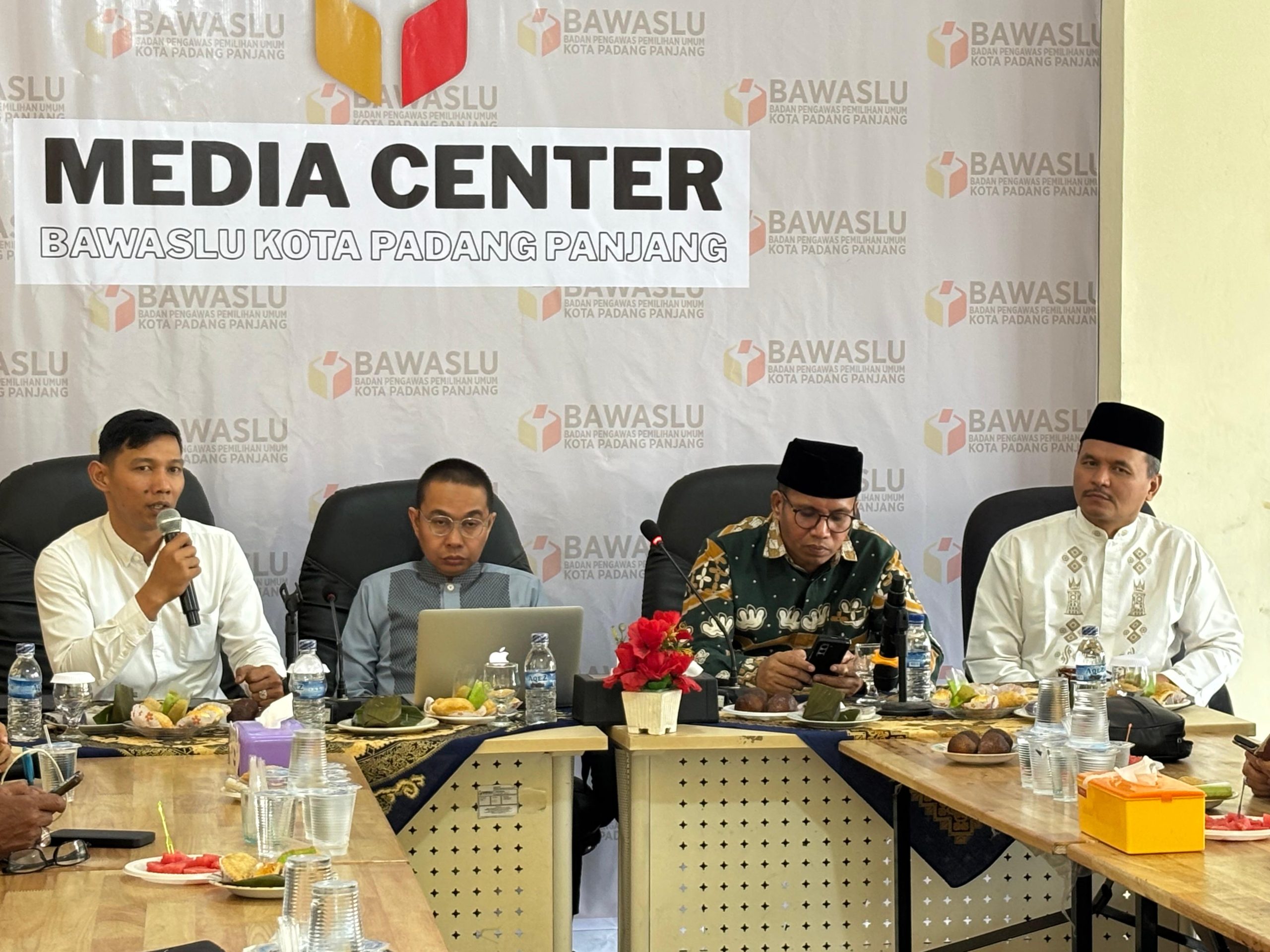 Badan Pengawas Pemilu Gelar Koordinasi PPID dengan Badan Publik di Padang Panjang