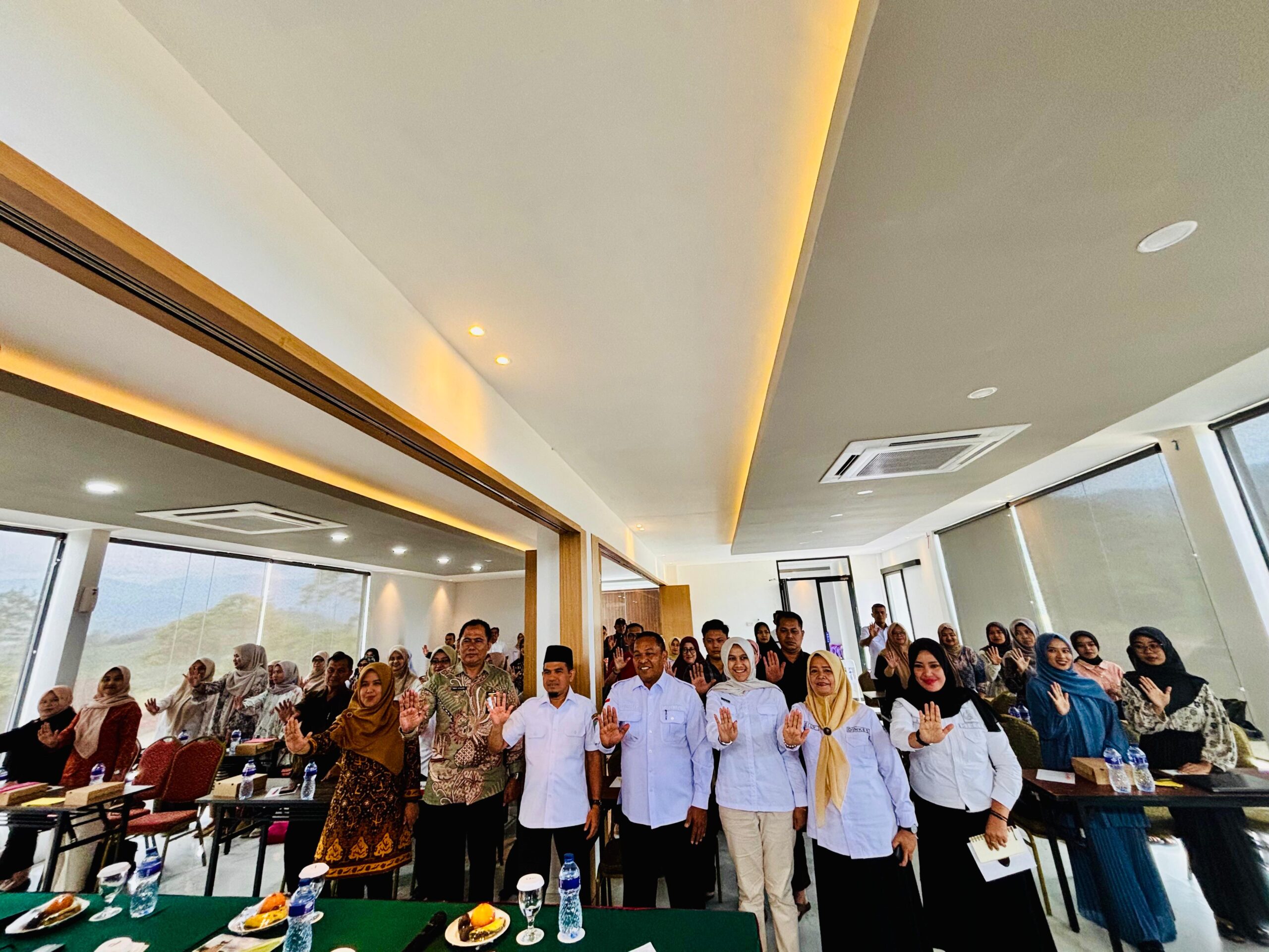 Bimbingan Teknis Kefarmasian 2025, Pemerintah Kabupaten Solok Tegaskan Komitmen Perangi Penyalahgunaan Obat
