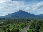 Jalur Pendakian Gn. Kerinci via Solok Selatan, Pariwisata Melejit, Ekonomi Terungkit, Ekosistem Terjaga Jalur Pendakian Gn. Kerinci via Solok Selatan, Pariwisata Melejit, Ekonomi Terungkit, Ekosistem Terjaga