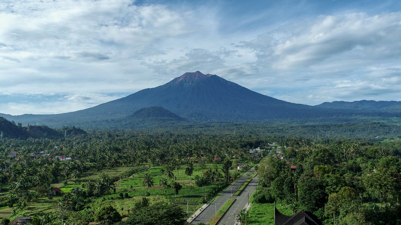 Jalur Pendakian Gn. Kerinci via Solok Selatan, Pariwisata Melejit, Ekonomi Terungkit, Ekosistem Terjaga