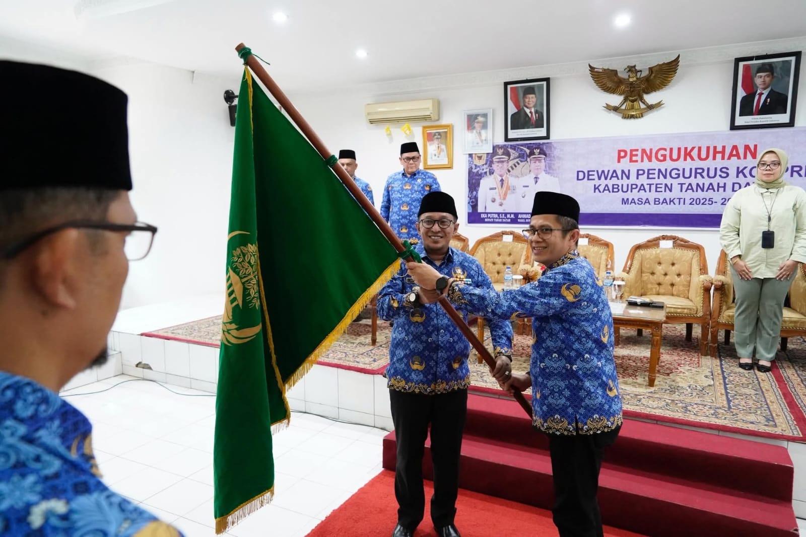 Ketua Dewan Pengurus KORPRI Tanah Datar Abdurrahman Hadi Dilantik