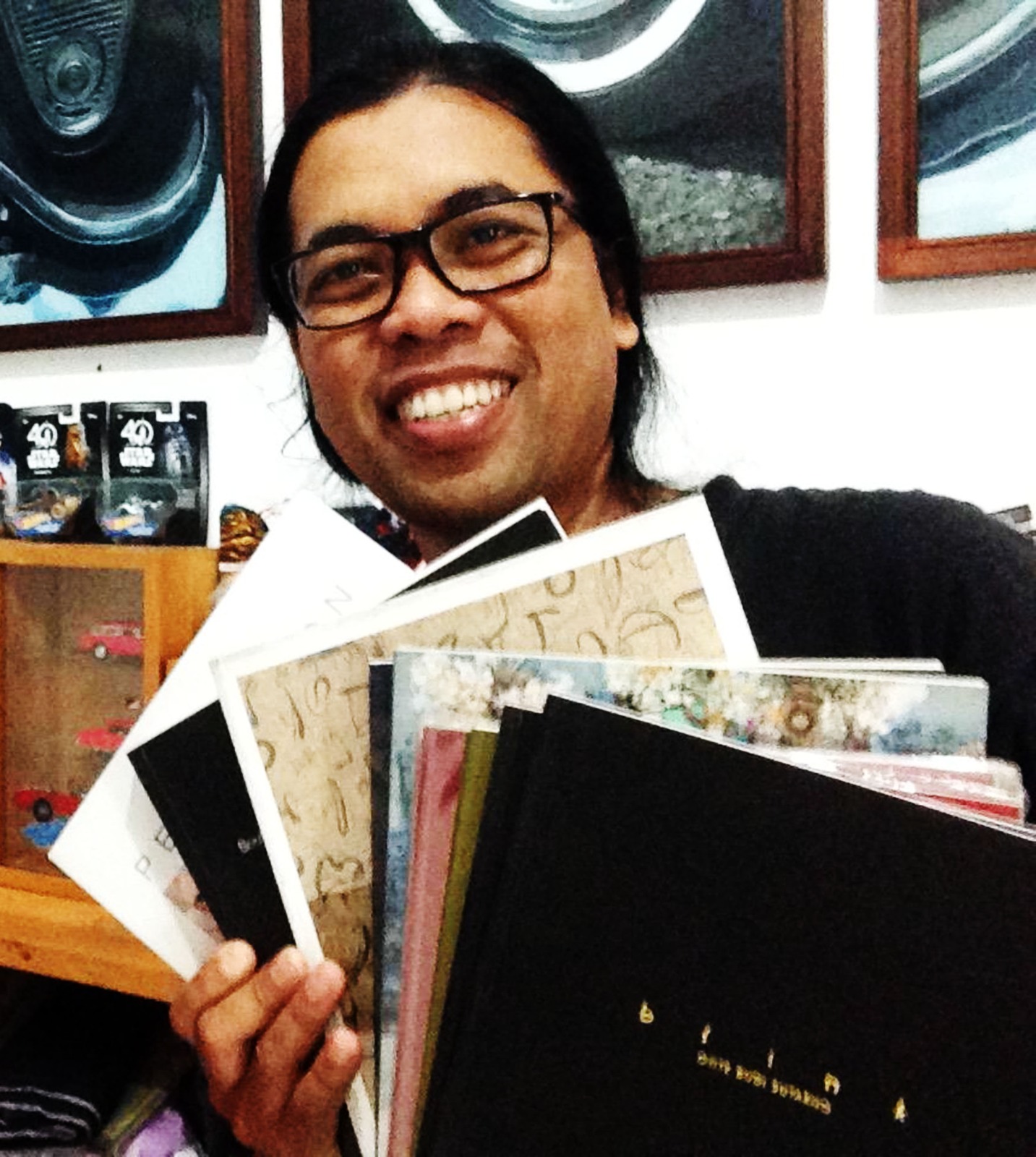 Media Sosial sebagai Galeri Solidaritas