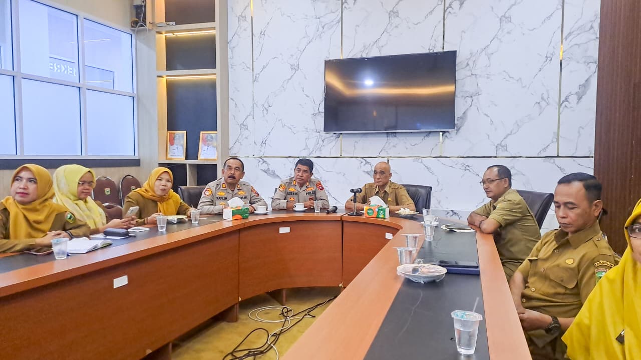 Pemerintah Kabupaten Solok Ikuti Zoom Meeting Bersama Kemendagri RI Terkait Perkembangan Situasi Terkini serta strategi Pengendalian Inflasi