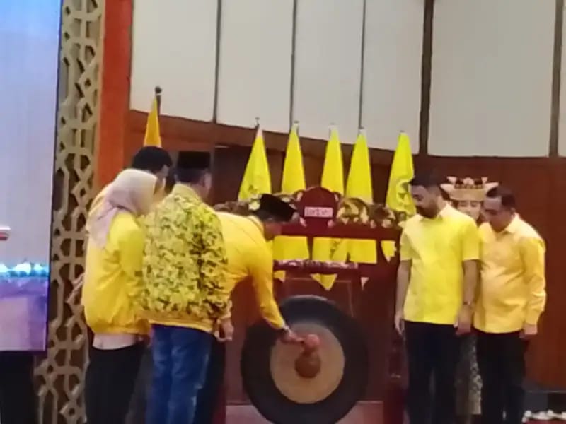 Bupati Eka Putra Buka Musda XI Golkar Tanah Datar