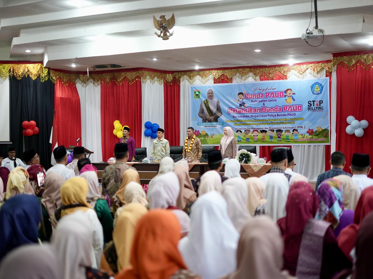 Bupati Solok Jon Firman Pandu Kukuhkan Bunda PAUD Kabupaten, Wujudkan Sinergi Menuju Generasi Emas 2045