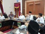 Gubernur Mahyeldi Ansharullah Bahas Solusi Kemacetan Padang Lua, Sepakat Lanjutkan Bypass Bukittinggi–Koto Baru Gubernur Mahyeldi Ansharullah Bahas Solusi Kemacetan Padang Lua, Sepakat Lanjutkan Bypass Bukittinggi–Koto Baru