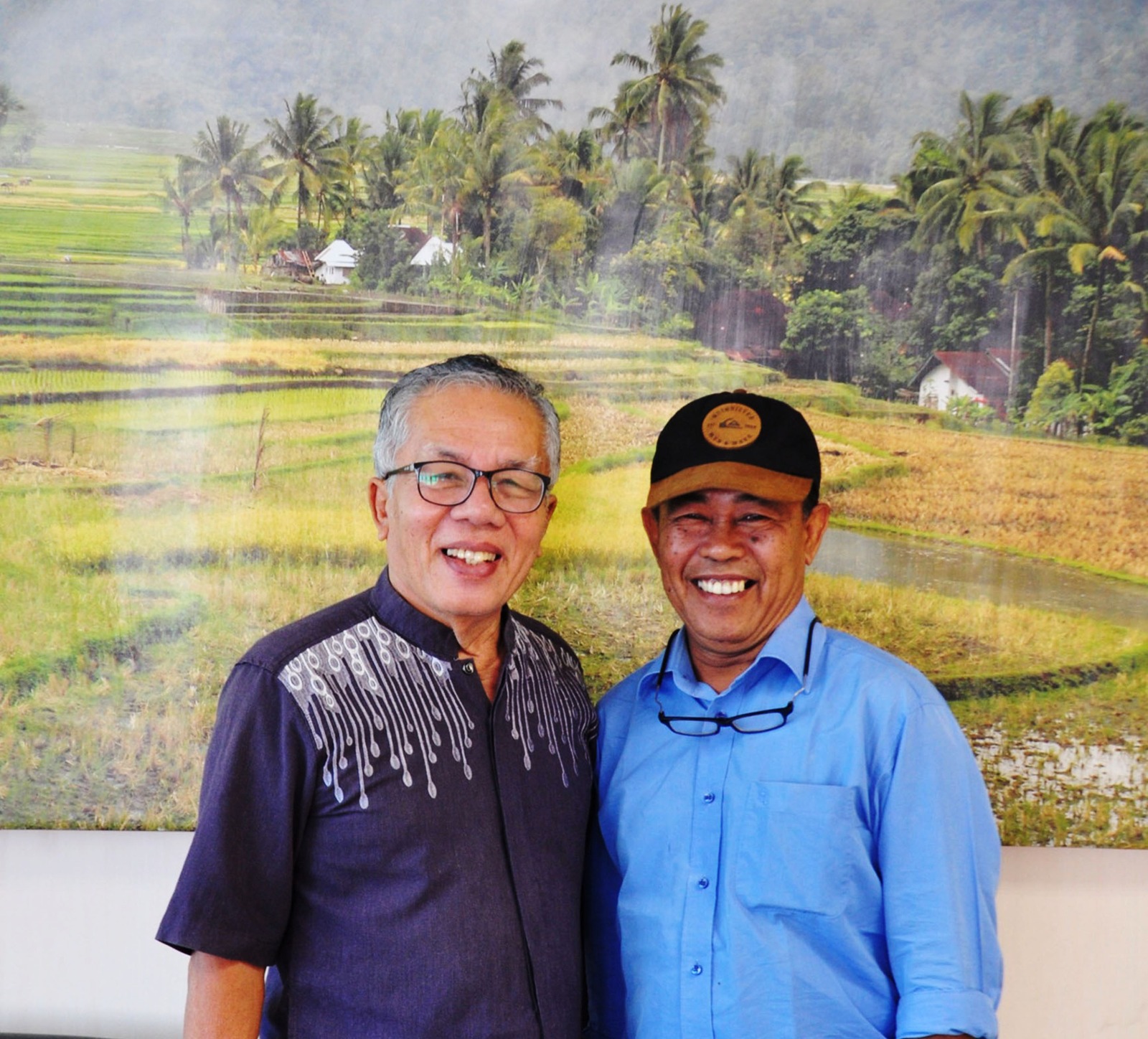 Musisi dan Pencipta Lagu Minang, Agus Taher dan Penulis