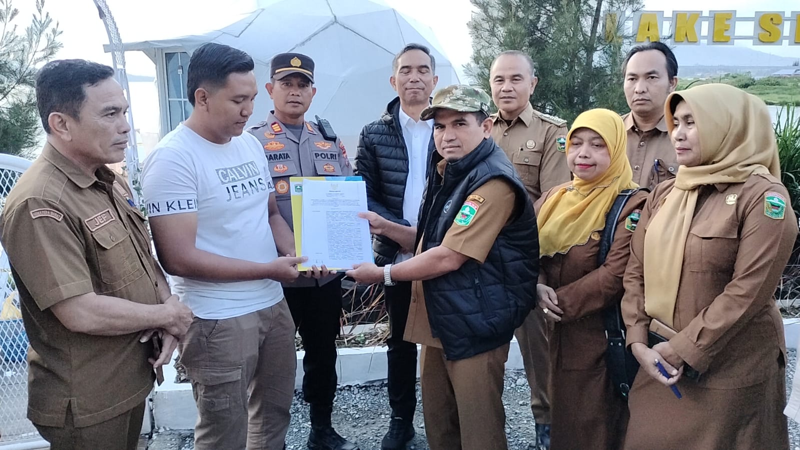 Pemerintah Kabupaten Solok Kenakan Sanksi Administratif PT. Lakeside Alahan Wisata