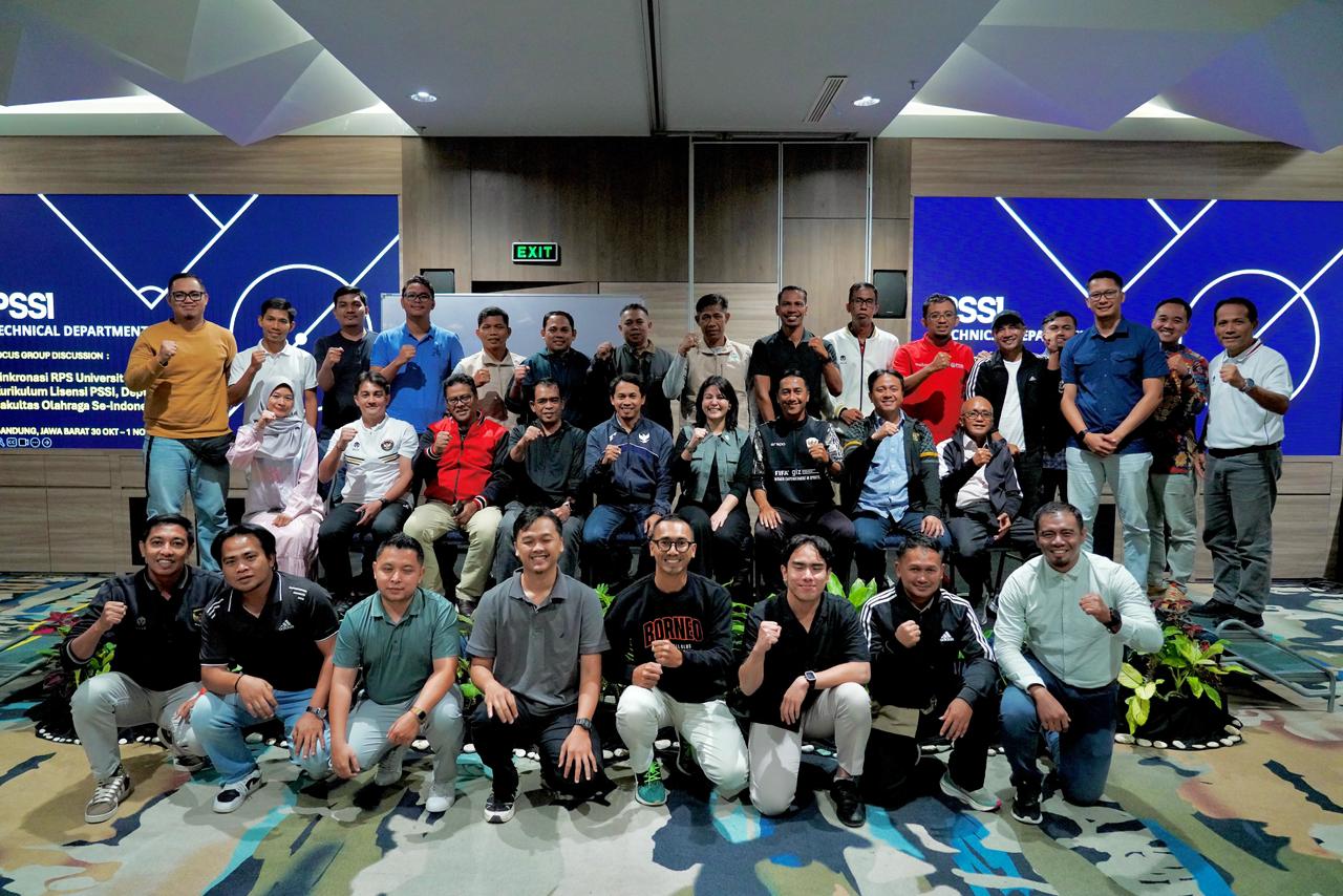 PSSI Gandeng Universitas Negeri Padang Fakultas Ilmu Keolahragaan Sinkronisasi Kurikulum Filanesia