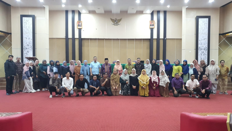 Dekan Universitas Negeri Padang Fakultas Bahasa dan Seni Buka Lokakarya Peningkatan Peran PA bagi Dosen untuk Kualitas Lulusan