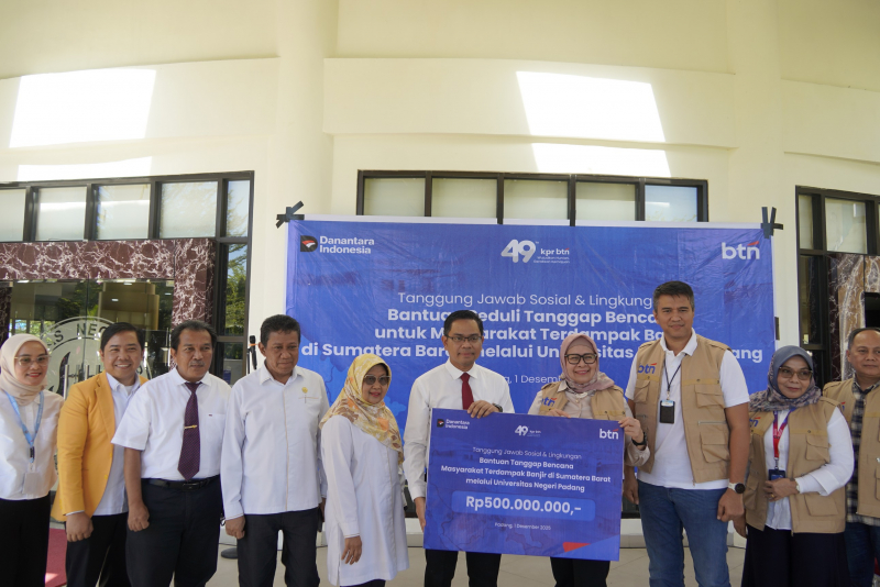 Gandeng Universitas Negeri Padang, BTN Salurkan Bantuan Rp500 Juta untuk Korban Banjir