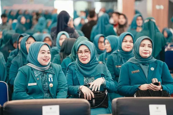 PKK Solok Selatan Berprestasi di Temu Kader PKK dan Pekan Kreativitas Kader Dasawisma Tingkat Sumatera Barat 2025