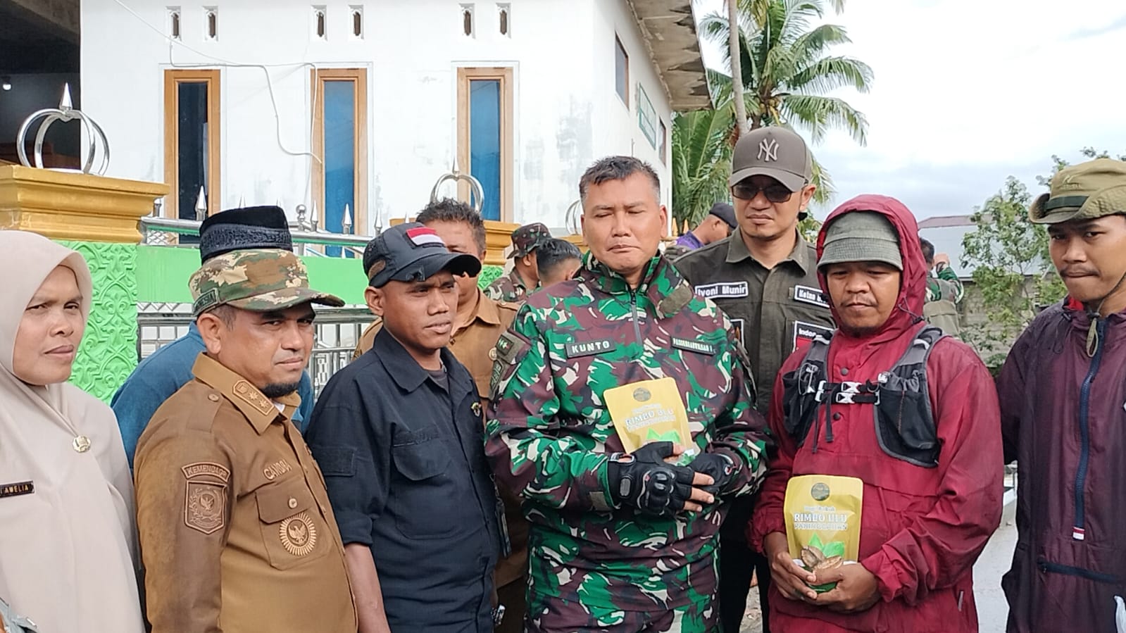 Pangkogabwilhan Letjen Kunto Ariwibowo Tinjau Lokasi Bencana di Kabupaten Solok, Minta Data Rekonstruksi Valid