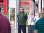 Relawan Siaga Bencana Pemprov Sumbar Mulai Turun Bantu Bersihkan Rumah Warga Relawan Siaga Bencana Pemprov Sumbar Mulai Turun Bantu Bersihkan Rumah Warga