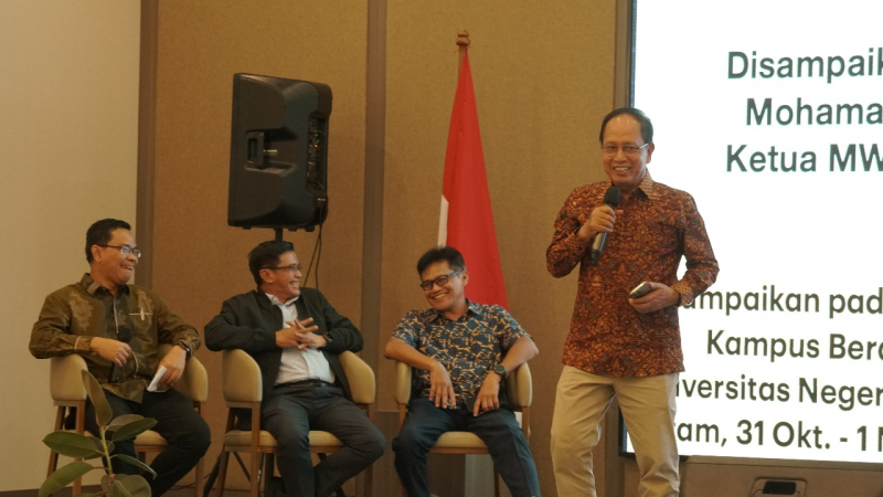 Universitas Negeri Padang Gelar Diskusi Penguatan Kampus Berdampak Hadirkan Tokoh Nasional Pendidikan Tinggi