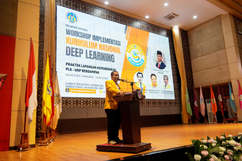 Universitas Negeri Padang Gelar Workshop Implementasi Kurikulum Nasional Batch VII dan Penandatanganan MoU dengan Kemenag Kabupaten Kepulauan Mentawai