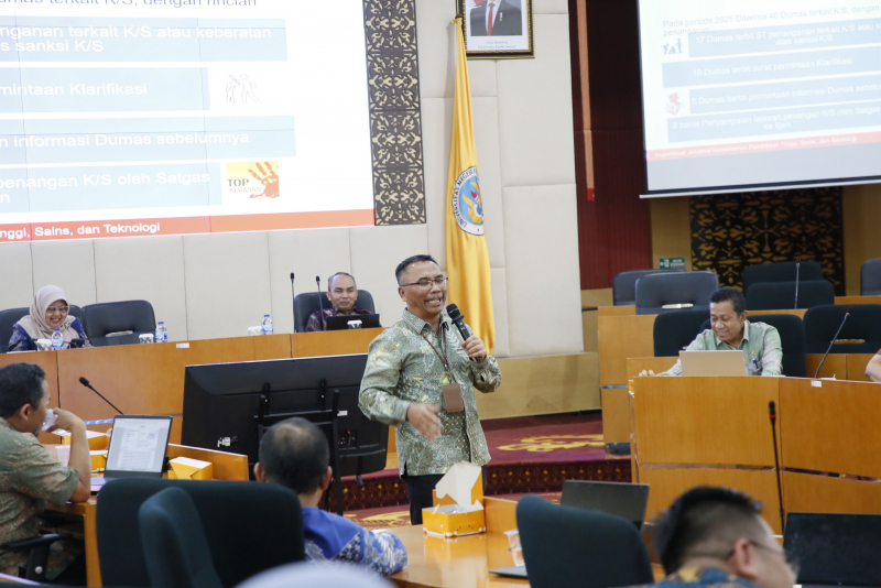 Universitas Negeri Padang Hadirkan Itjen Kemendiktisatek dalam Sosialisasi Kampus Aman dan Inklusif Bebas Kekerasan