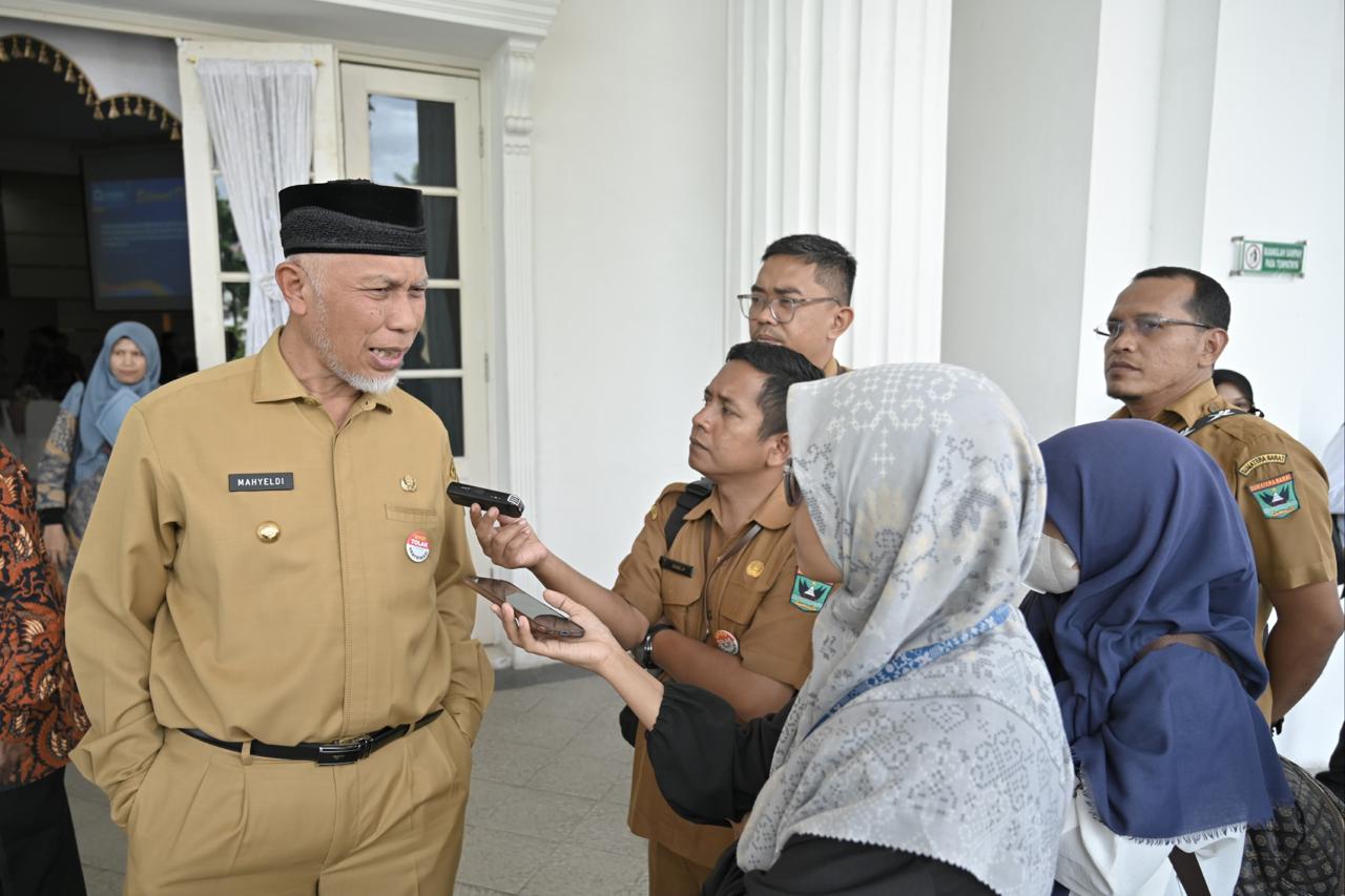 Gubernur Mahyeldi Ansharullah Menyiapkan WPR Sebagai Solusi Jangka Panjang Atasi Tambang Ilegal