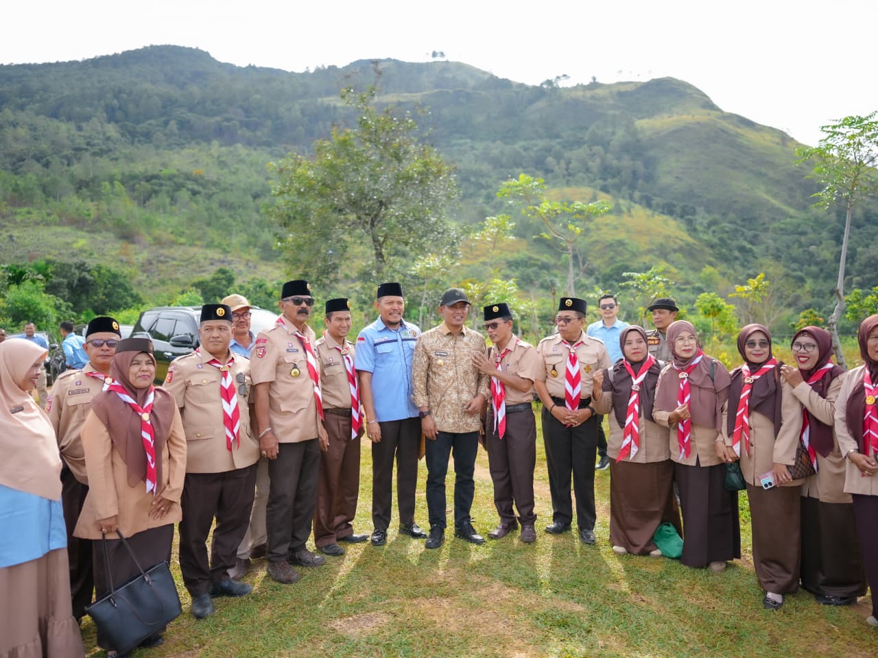 Bupati Jon Firman Pandu Buka Kegiatan Perkemahan Wirakarya Cabang Tahun 2026 se-Kabupaten Solok