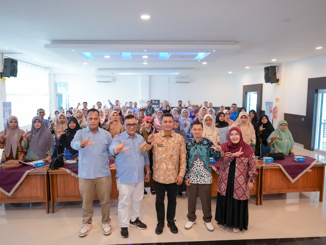 Bupati Solok Jon Firman Pandu Buka Sosialisasi dan Advokasi Akreditasi Perpustakaan Tahun 2026