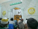 Gubernur Mahyeldi Ansharullah Laksanakan Tarawih Perdana Ramadan 1447 H di Masjid Muhajirin, Wisma Indah 3, Kota Padang